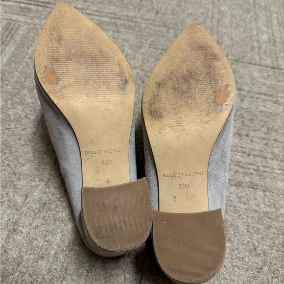 Marc Fisher Mule - Size 7.5. Gray / Taupe - Picture 3 of 3